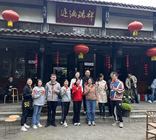 綿陽市先鋒醫(yī)療器械有限公司：凝聚團隊力量，共筑先鋒夢想 —— 2023年春季團建活動紀實